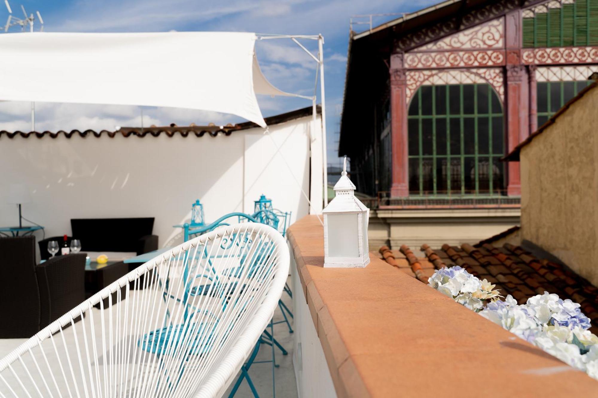 The Florence Dream Terrace - Elena Grey Bilik gambar