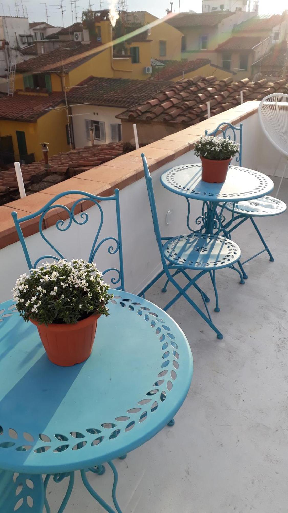 The Florence Dream Terrace - Elena Grey Bilik gambar