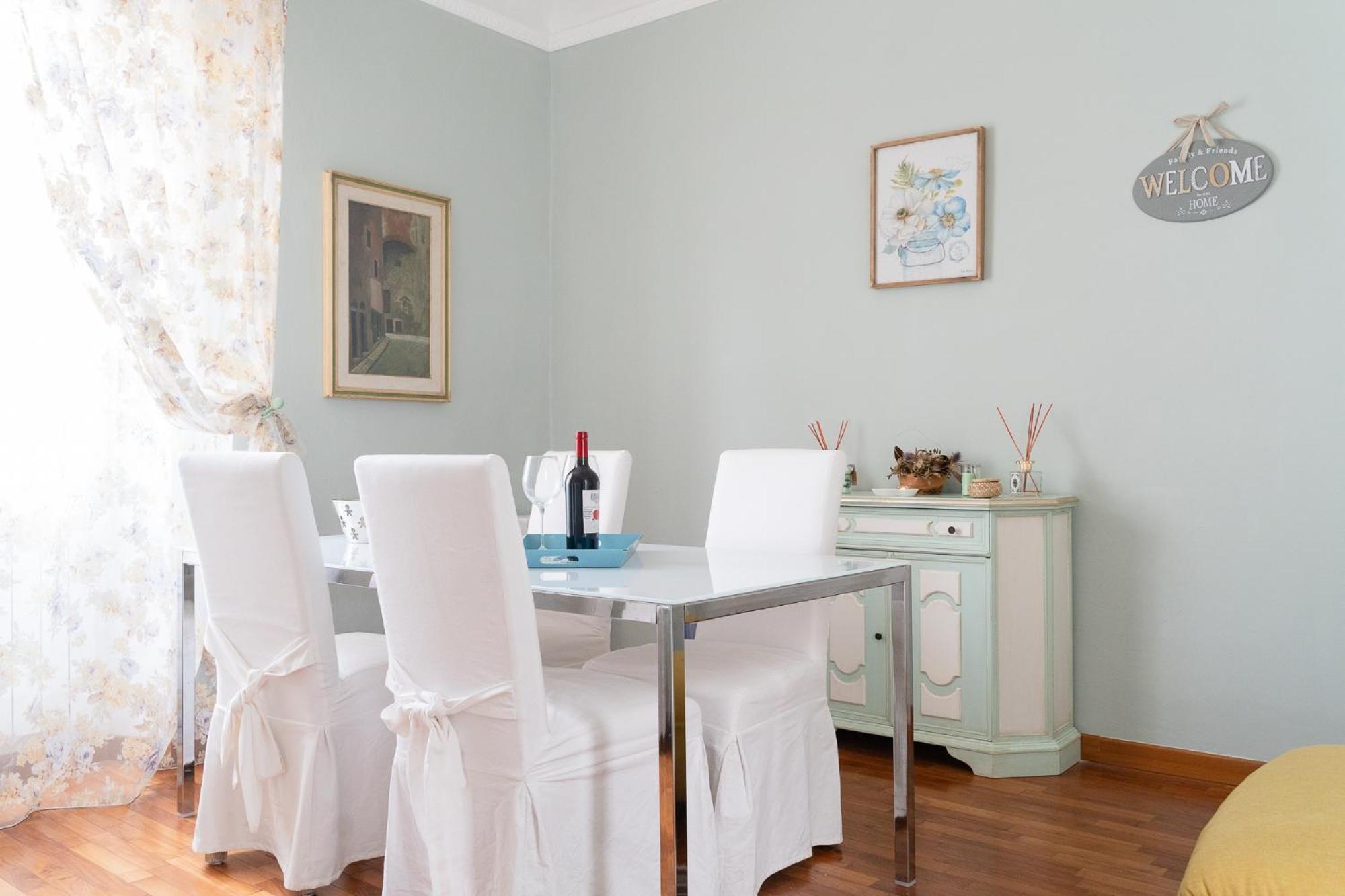 The Florence Dream Terrace - Elena Grey Bilik gambar